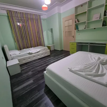 Moonshine Apartman