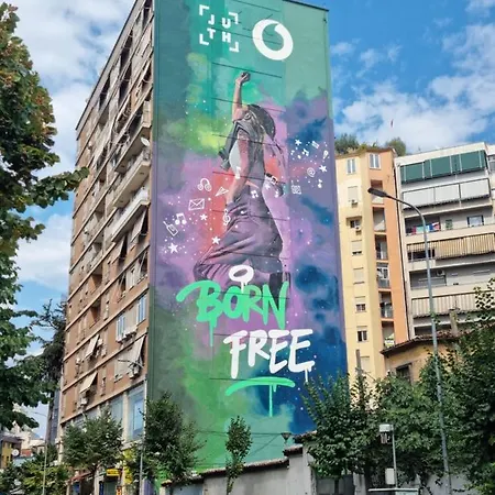 Moonshine * Tirana
